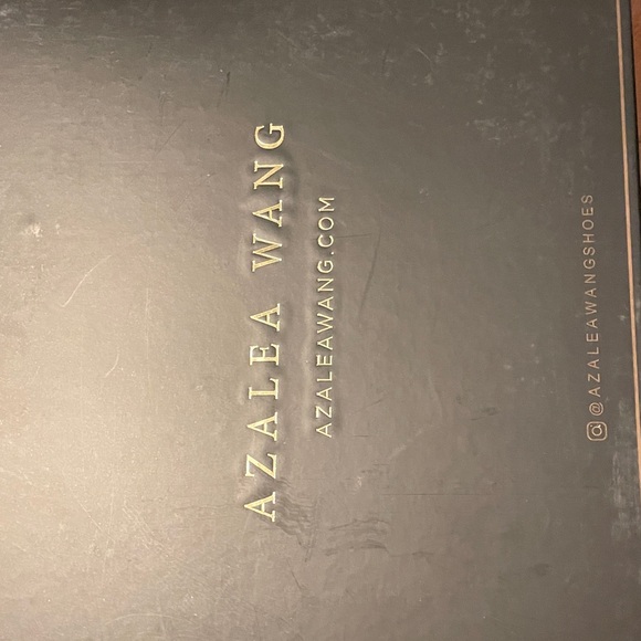 Black Patent Leather Heeled Boots with Leaf Design - Picture 5 of 6